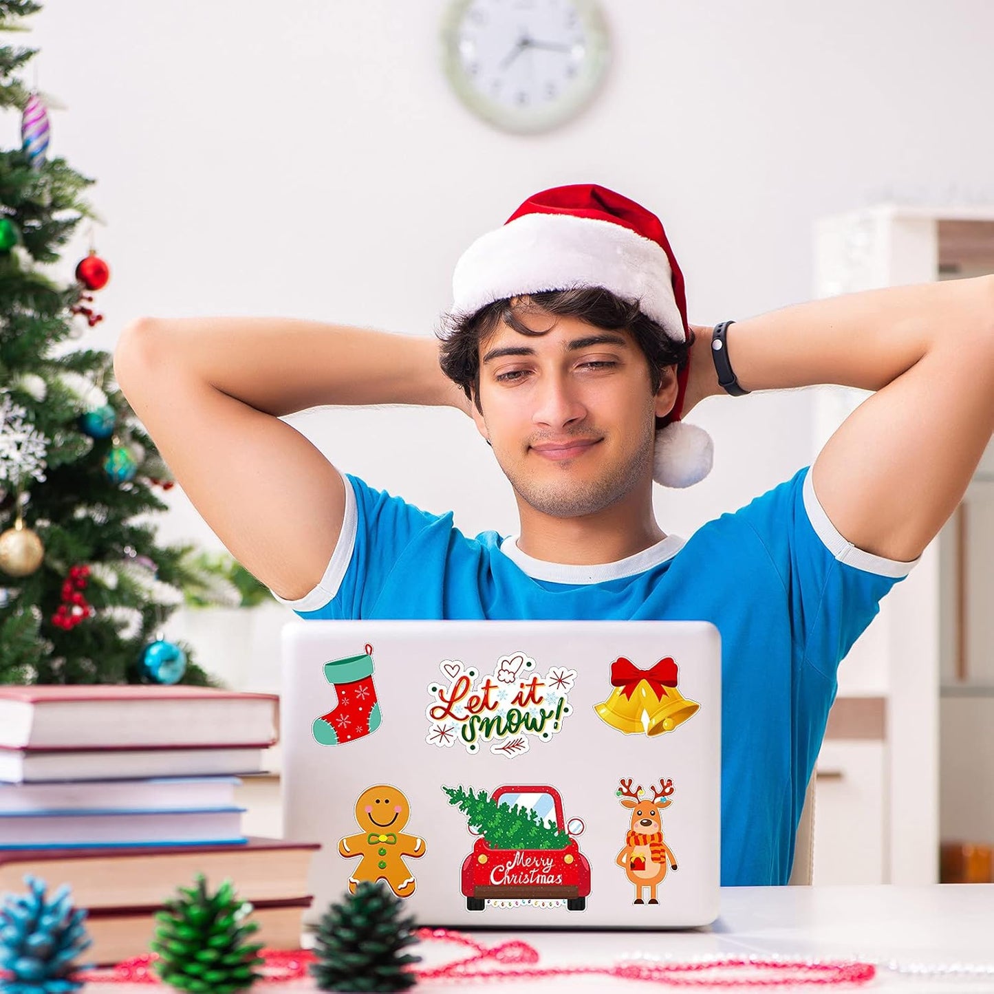 12 Pieces Christmas Refrigerator Magnets Holiday Winter Christmas Tree Sock Magnets Fridge Magnetic Decor for Locker Dishwasher Kitchen Home Office Decor