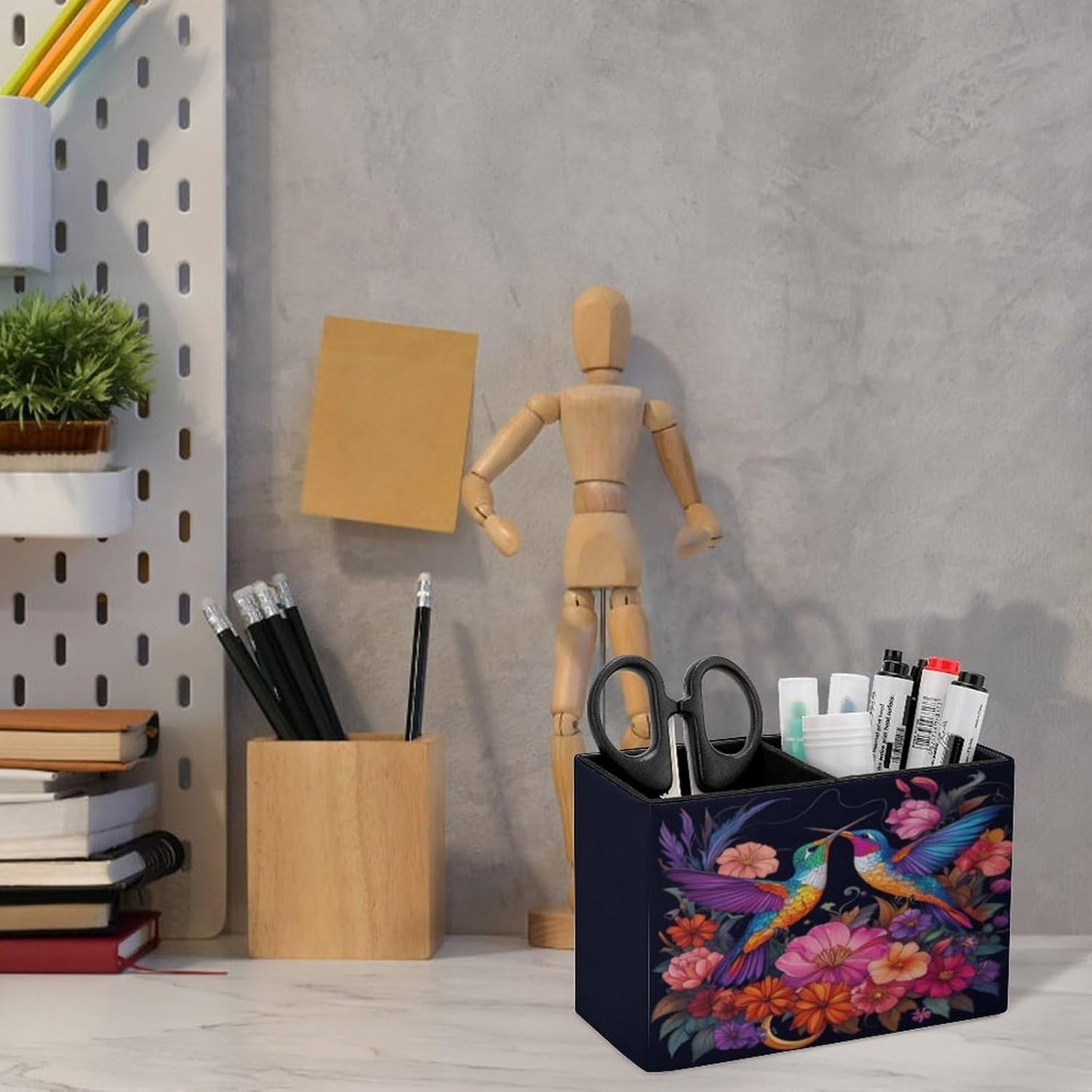 Hummingbirds And Flower Lether Pen Holder for Desk Makeup Brush Holder Office Organizer Desk Accessory for School Office