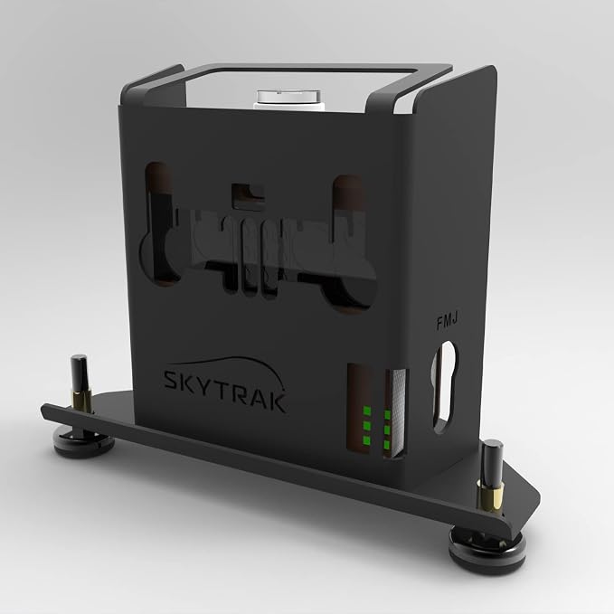 SkyTrak Golf Launch Monitor and Golf Simulator - Image 2