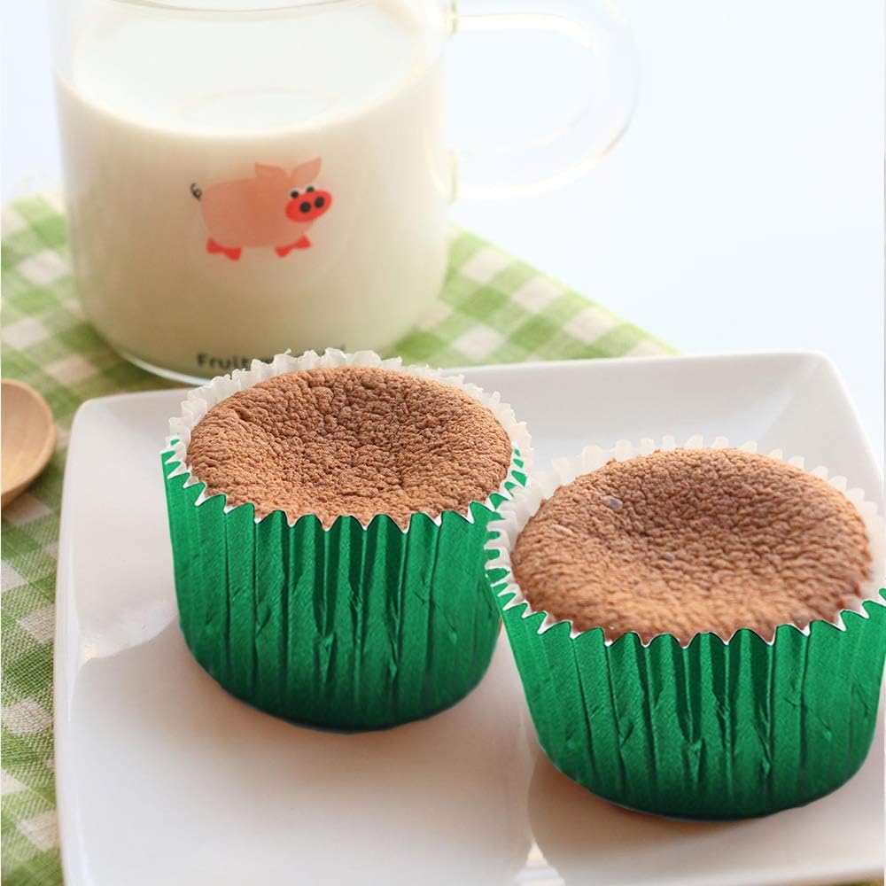 Green Cupcake Liners for Baking,GOLF 500 Pack Standard Size Red Foil Cupcake Liners Wrappers Metallic Baking Cups,Muffin Paper Cases