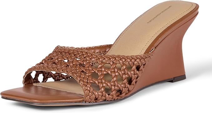 Amazon Essentials Women's Wedge Sandals by AmazonEssentials
