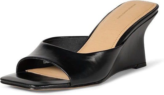 Amazon Essentials Women's Wedge Sandals by AmazonEssentials