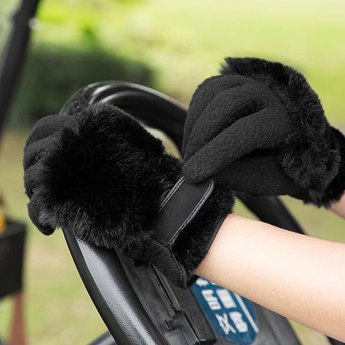 Women's Golf Gloves, Plush Thickened Imitation Rabbit Fur, Comfortable - Image 2