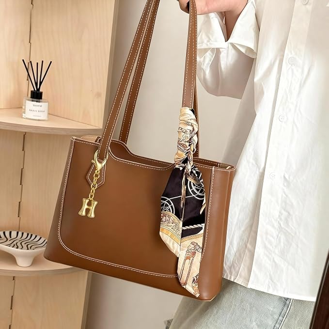 Bubble Gold Letter Bag Charms for Women, Cute Initial Keychain for Handbags - Image 2