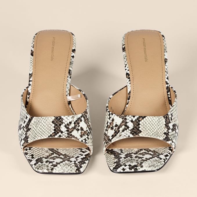 Amazon Essentials Women's Wedge Sandals - Image 3