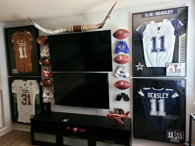 Collectible Glove Display - Image 8