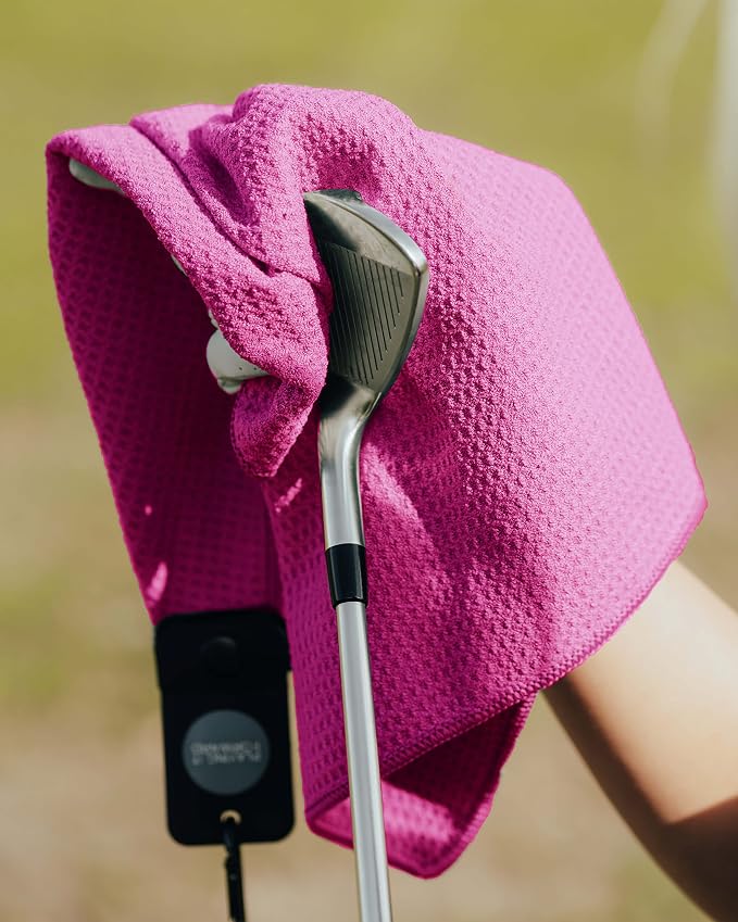 Magnetic Golf Towels for Golf Bags - Image 9