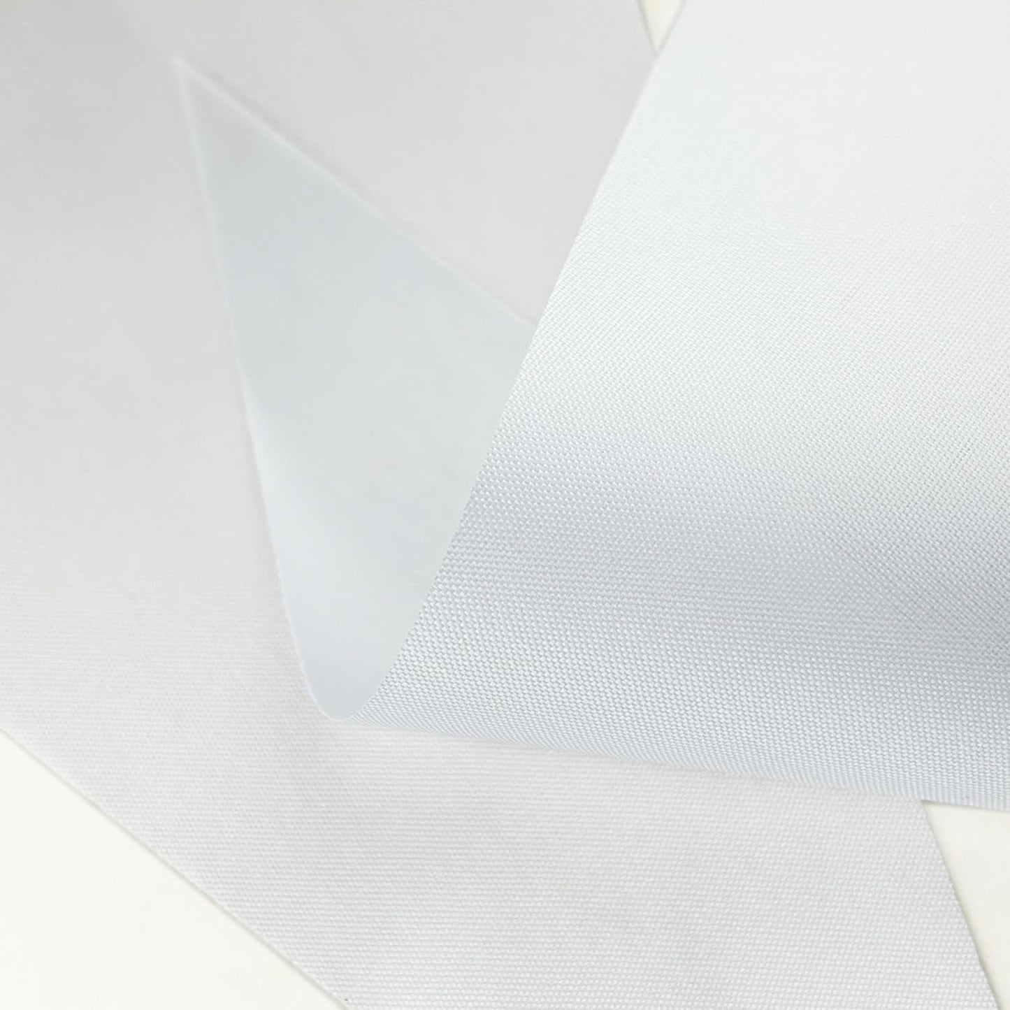 20 Pack Solid Color White Blank Pennant Flags on Wood Stick Small Mini Plain DIY Graffiti Flags,Decorations for Parades,Grand Opening,Kids Birthday,Sports Clubs,5x8 Inch